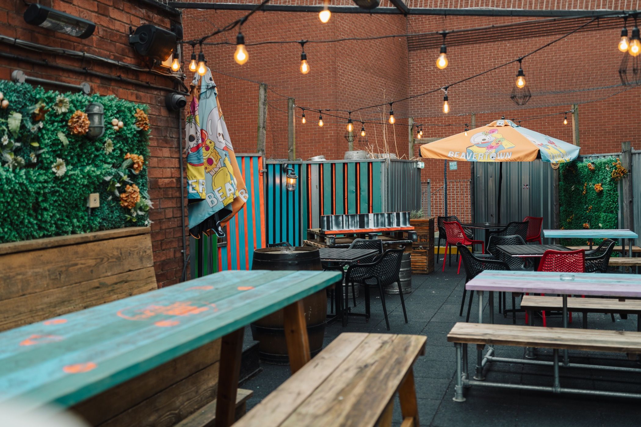 Six Barrel Drafthouse Victoria, photo 3